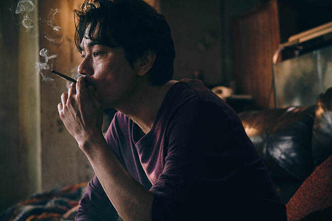 HAND ROLLED CIGARETTE HAND ROLLED CIGARETTE